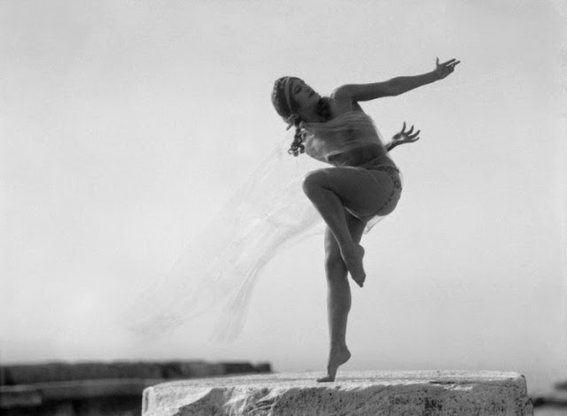 The dancer Nikolska / Acropolis | Photos by Nelly’s, 1929 - C o c o s s e